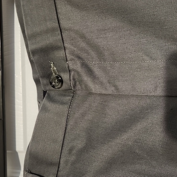 DOCKERS Gray Pants Size 36x29 EUC - Picture 2 of 5